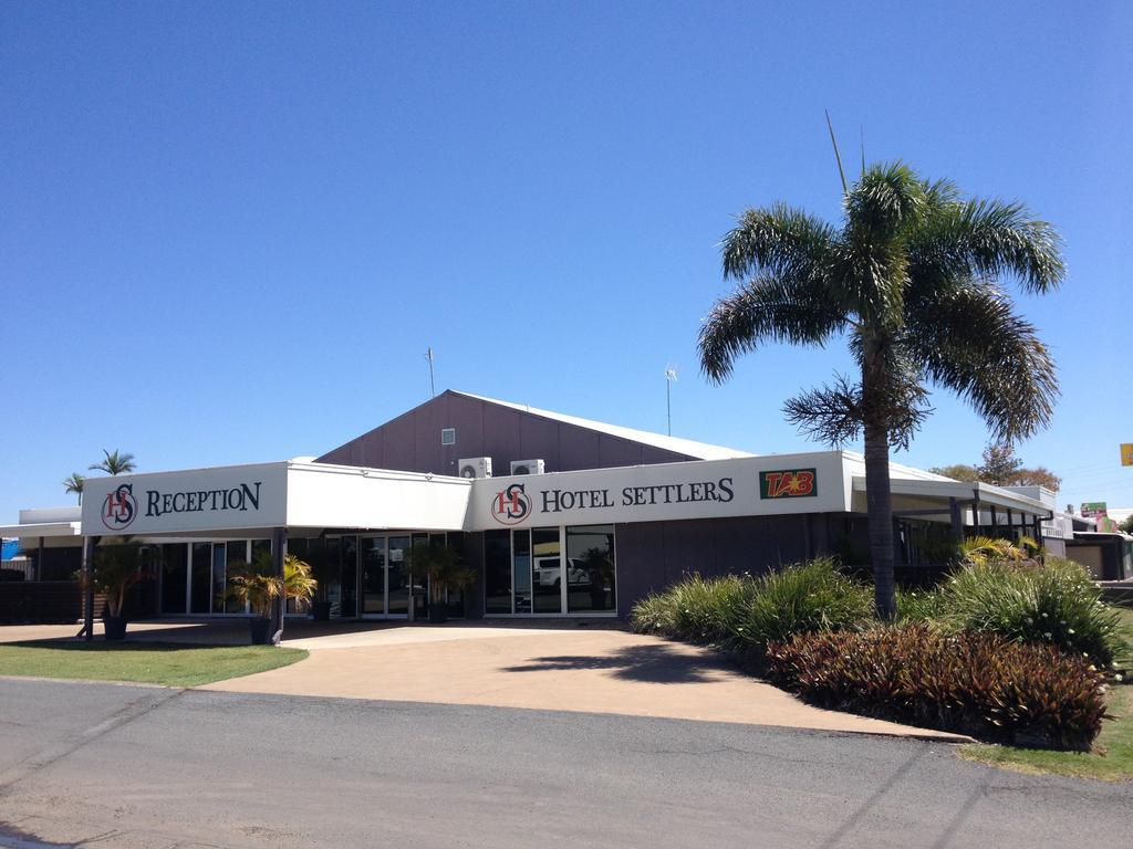 Hotel Settlers Biloela Exterior foto